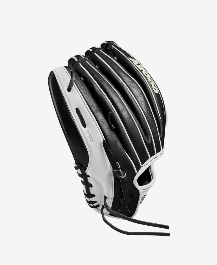 2024 A2000 P12 12” PITCHER’S FASTPITCH GLOVE