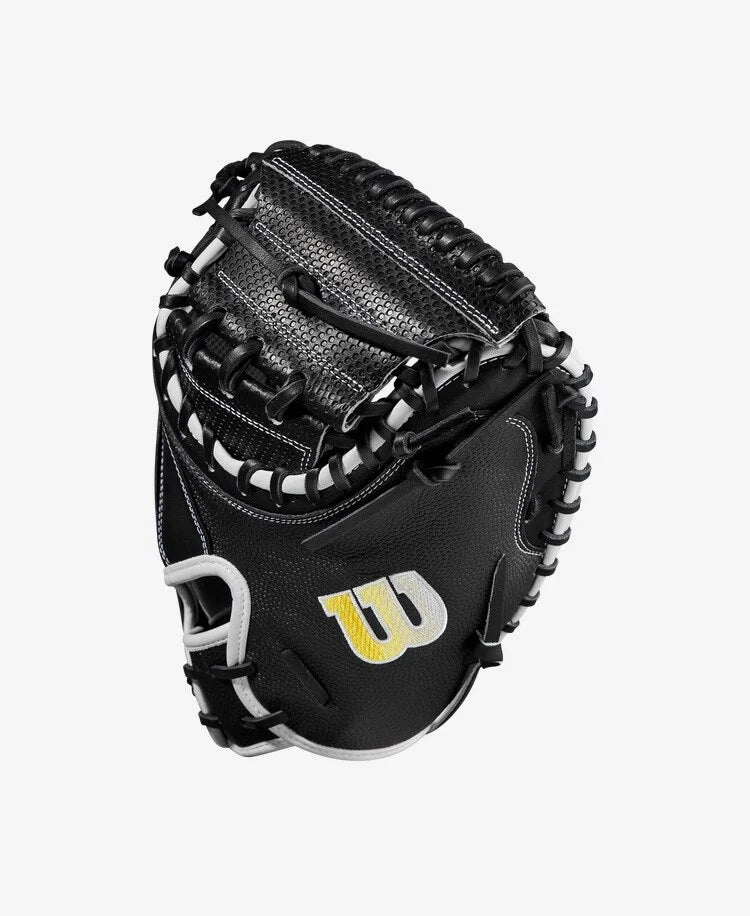 2023 WILSON A2000® SCM1DSS 33.5” BASEBALL CATCHER’S MITT