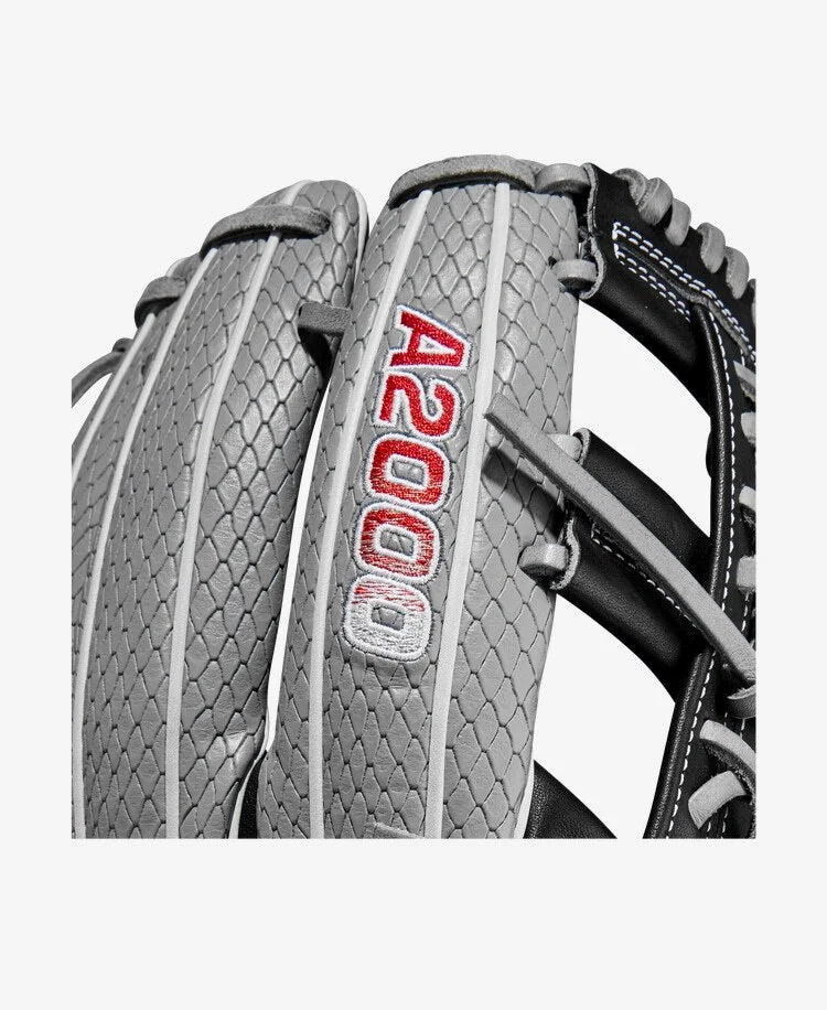 2023 WILSON A2000® FP75SS 11.75” FASTPITCH INFIELD GLOVE