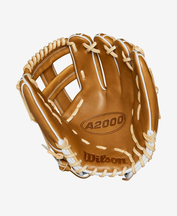 2024 WILSON A2000 1716 11.5” INFIELD BASEBALL GLOVE