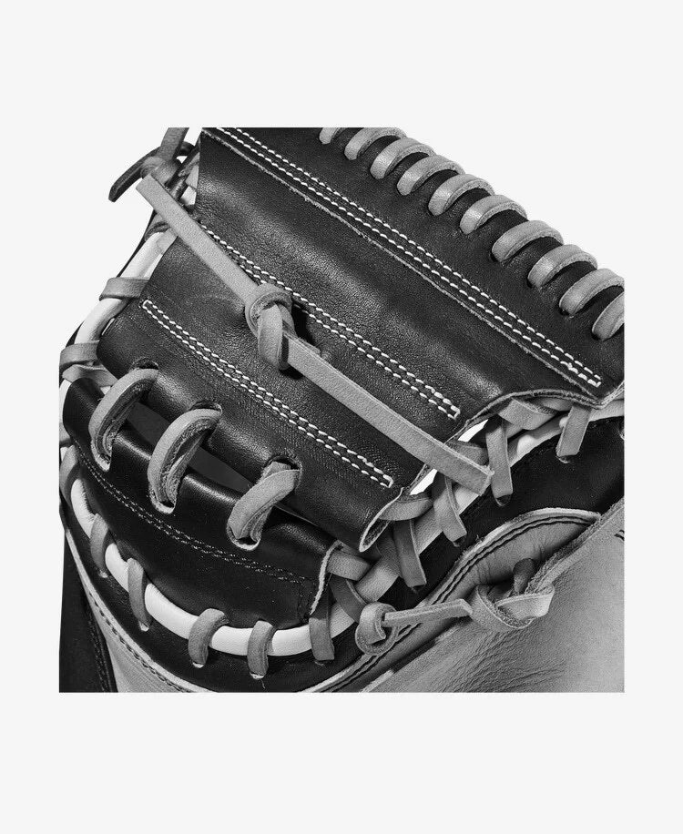 2023 WILSON A2000® M2 33.5” BASEBALL CATCHER’S MITT