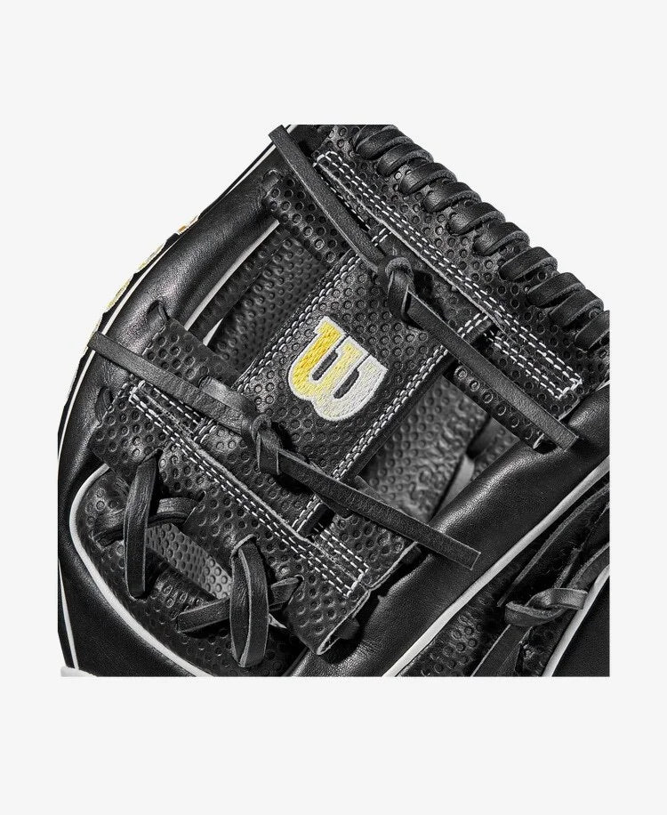 2023 WILSON A2000® SC1786 11.5” INFIELD BASEBALL GLOVE