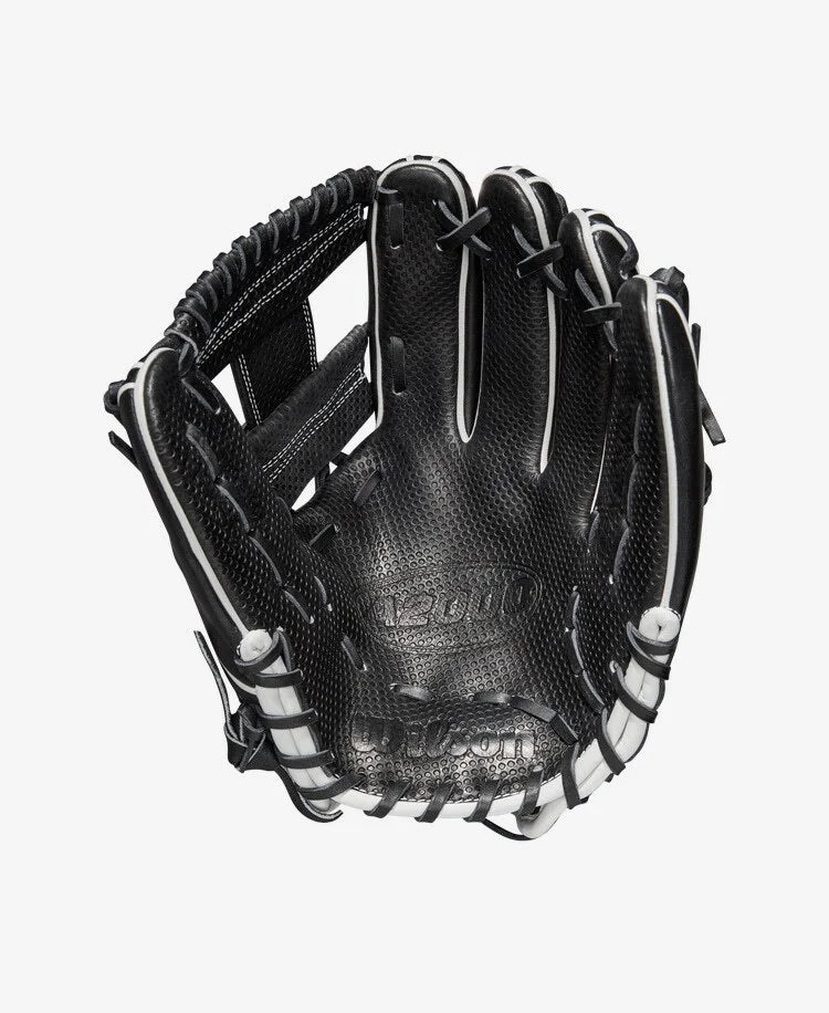 2023 WILSON A2000® SC1786 11.5” INFIELD BASEBALL GLOVE